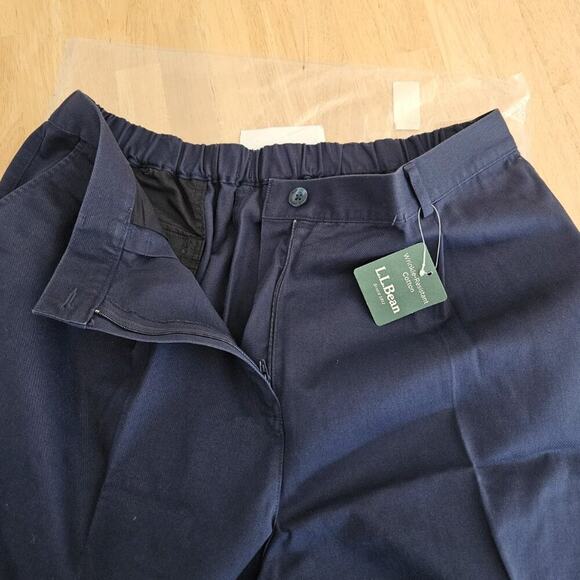 L.L. Bean Women's Wrinkle-Free Bayside Pants Ultra High-Rise- Navy- sz 20P -NIP - Picture 9 of 9